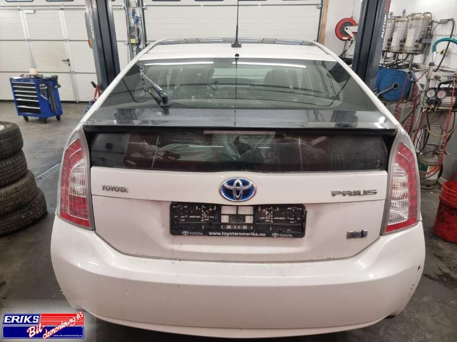Toyota Prius 2009-2016 (Type III) (COMBI) (COMBI), Motorkode: 2ZR-FXE, Girkassekode: 