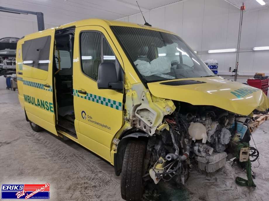 Mercedes Sprinter 2018-->> (907/910) (907/910), Motorkode: OM 642.899, Girkassekode: 72290211112473