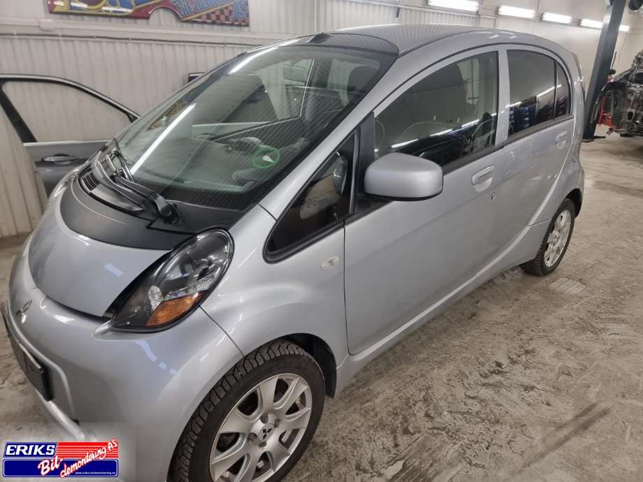 Mitsubishi i-MiEV 2010-->> , Motorkode: Y4F1, Girkassekode: 