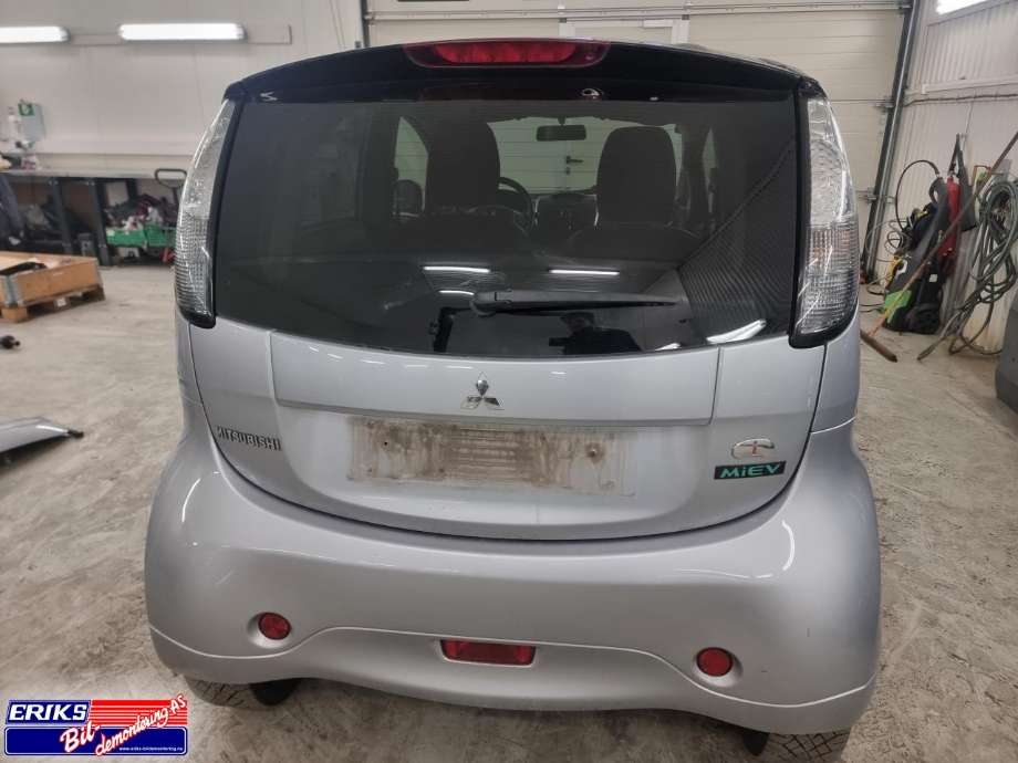 Mitsubishi i-MiEV 2010-->> , Motorkode: Y4F1, Girkassekode: 