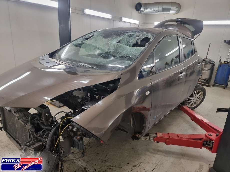 Nissan Leaf 2011-2017 (Type I) , Motorkode: EM57, Girkassekode: