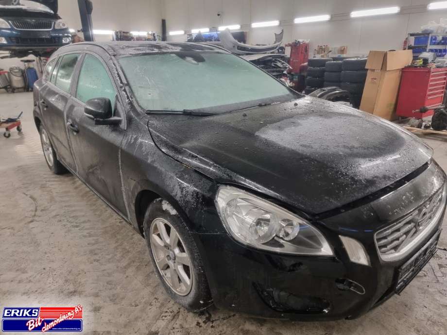 Volvo V60 2010-2013 (Type I, Fase 1) , Motorkode: D4162T, Girkassekode: