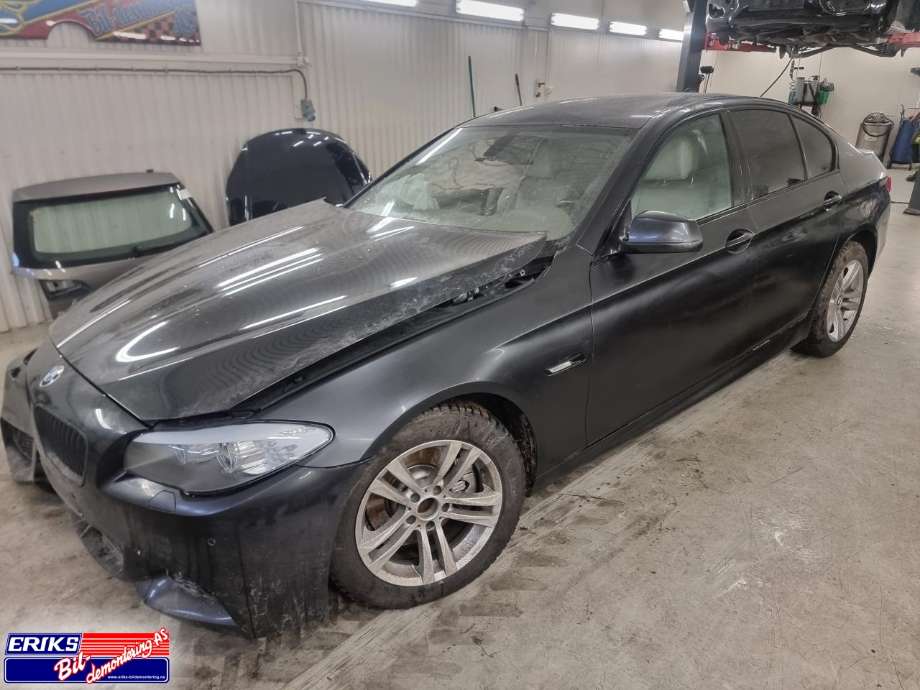 BMW 5-Serie 2010-2017 (F10/F11) (F10/F11), Motorkode: N47D20C, Girkassekode: GA8HP45Z