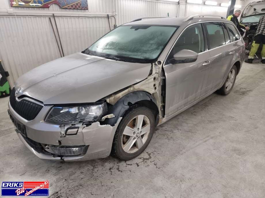 Škoda Octavia 2013-2016 (Type III, Fase 1) , Motorkode: CLHA, Girkassekode: MRV
