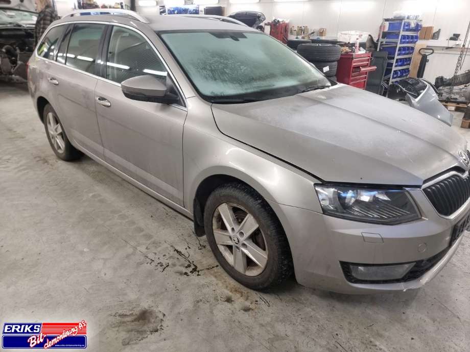 Škoda Octavia 2013-2016 (Type III, Fase 1) , Motorkode: CLHA, Girkassekode: MRV
