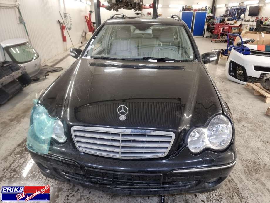 Mercedes C-Klasse 2004-2007 (Fase 2) (W203) (W203), Motorkode: OM271946, Girkassekode: 72269506458665