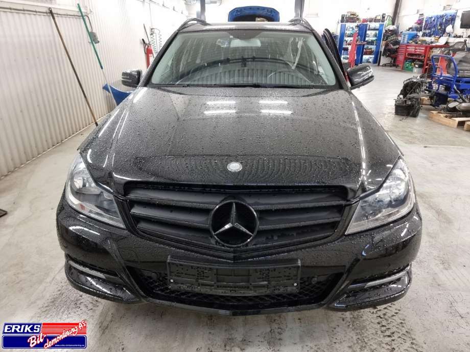 Mercedes C-Klasse 2011-2014 (Fase 2) (W204) (W204), Motorkode: OM 274910 M274.910, Girkassekode: 72299504189982