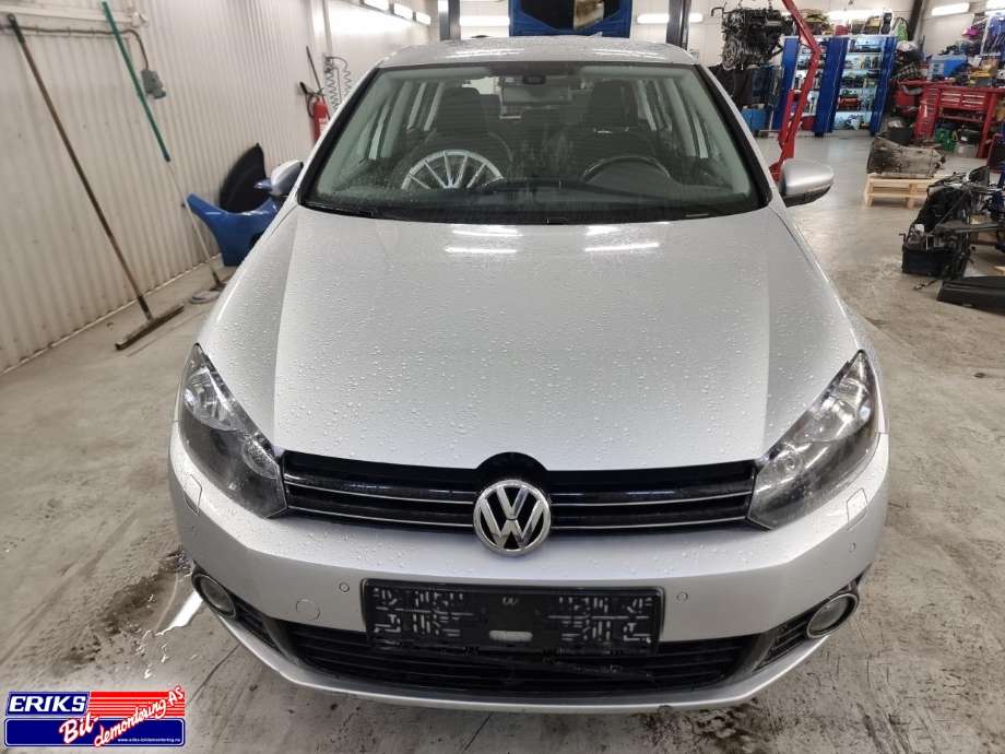 VW Golf VI 2008-2012 , Motorkode: CBDC, Girkassekode: LQV