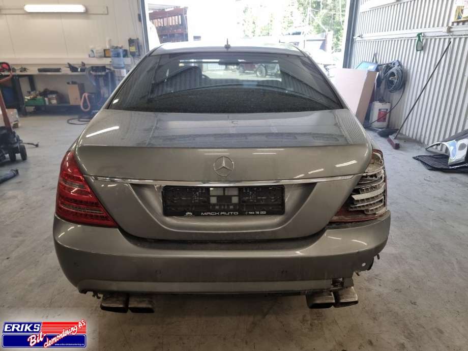 Mercedes S-Klasse 2005-2013 (W221) (W221), Motorkode: OM 642 932, Girkassekode: 72296201651850