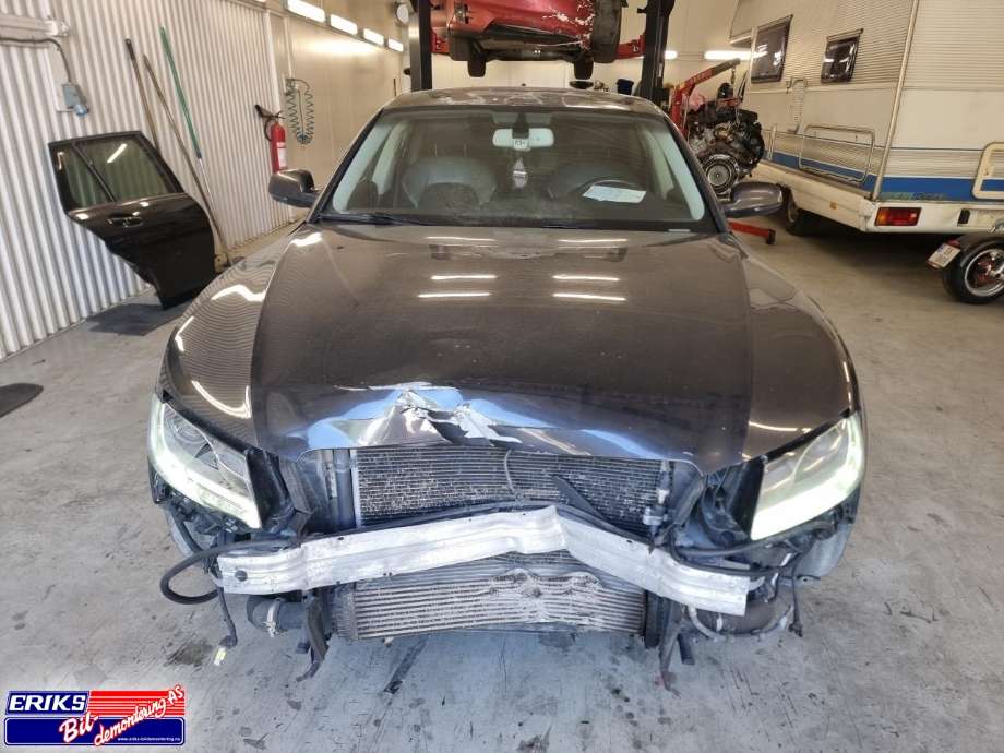 Audi A5 2007-2016 (Type I) , Motorkode: CAGA CAGB CMEA, Girkassekode: MMV