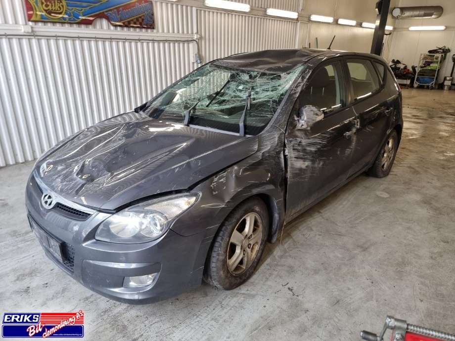 Hyundai i30 2007-2012 (Type I) , Motorkode: D4FB-PB, Girkassekode: 