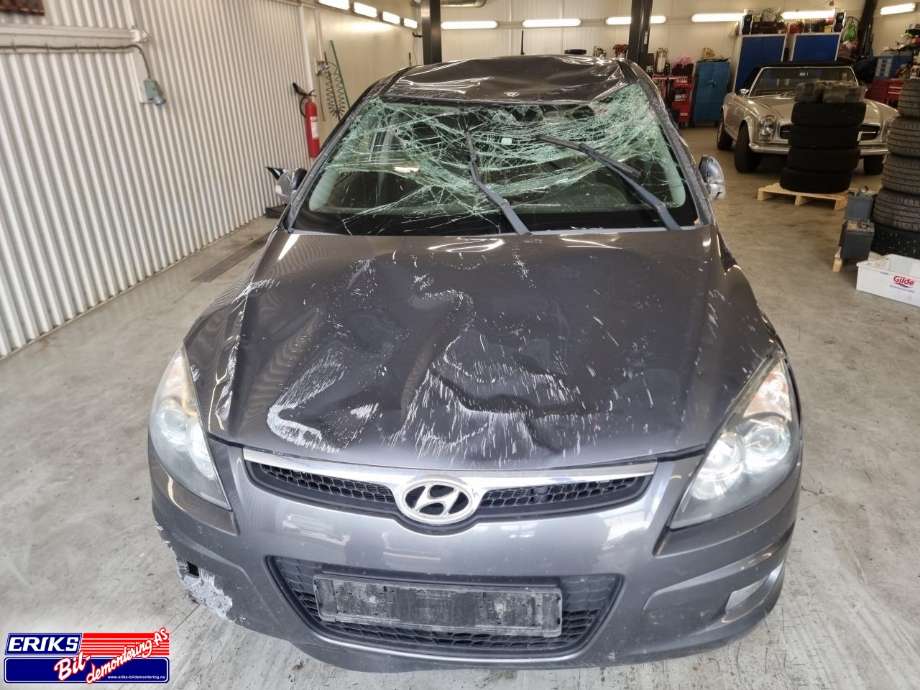 Hyundai i30 2007-2012 (Type I) , Motorkode: D4FB-PB, Girkassekode: 
