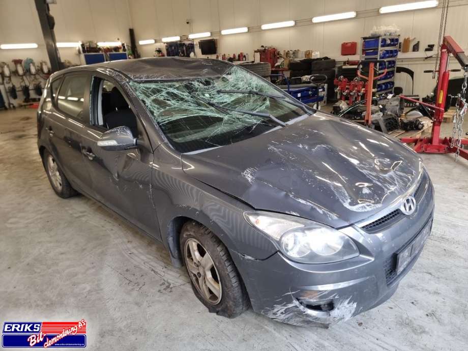 Hyundai i30 2007-2012 (Type I) , Motorkode: D4FB-PB, Girkassekode: 