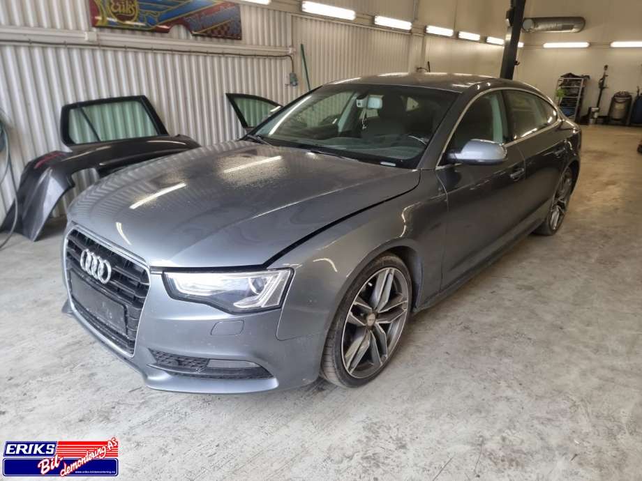 Audi A5 2007-2016 (Type I) , Motorkode: CJEB, Girkassekode: NDT