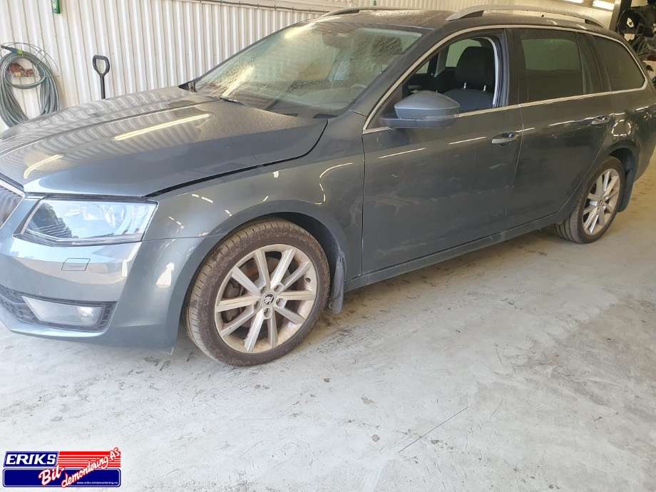 Škoda Octavia 2013-2016 (Type III, Fase 1) , Motorkode: CJSB, Girkassekode: QMH