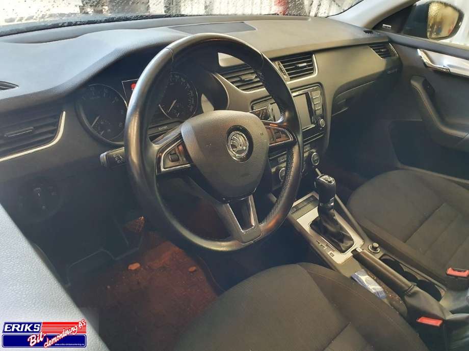 Škoda Octavia 2013-2016 (Type III, Fase 1) , Motorkode: CJSB, Girkassekode: QMH