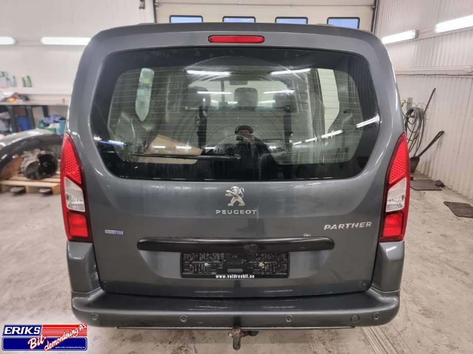 Peugeot Partner 2015-2019 (Type II, Fase 2) , Motorkode: BH02 BHY, Girkassekode: 16 099 833 80