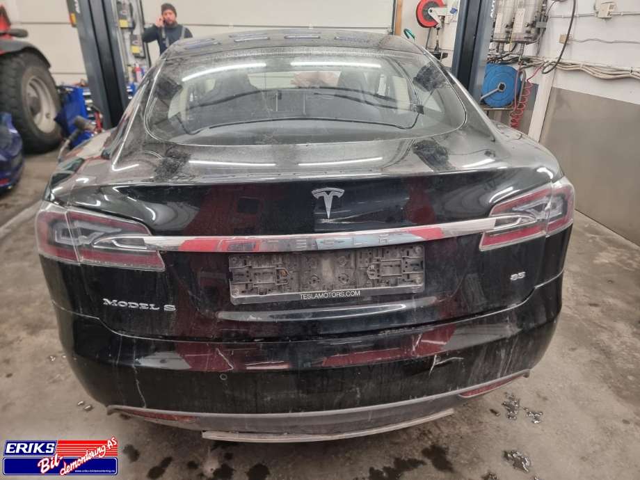 Tesla Model S 2013-2016 (Fase 1) , Motorkode: L1S, Girkassekode: 
