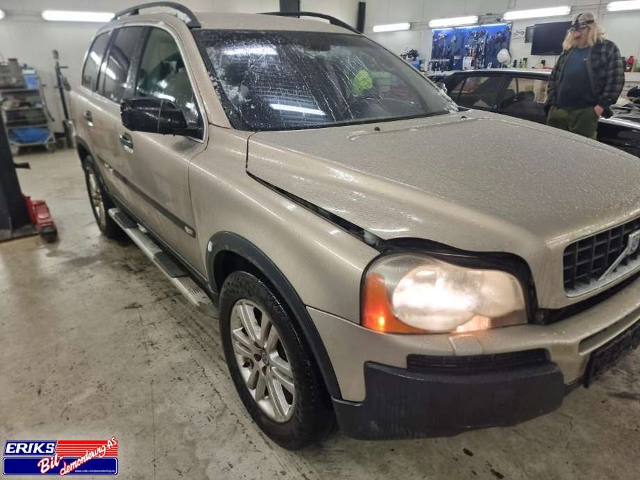 Volvo XC90 2002-2006 (Type I, Fase 1) , Motorkode: D5244T, Girkassekode: 8251720