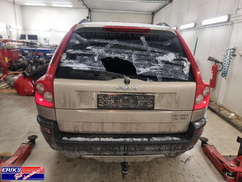 Volvo XC90 2002-2006 (Type I, Fase 1) , Motorkode: D5244T, Girkassekode: 8251720