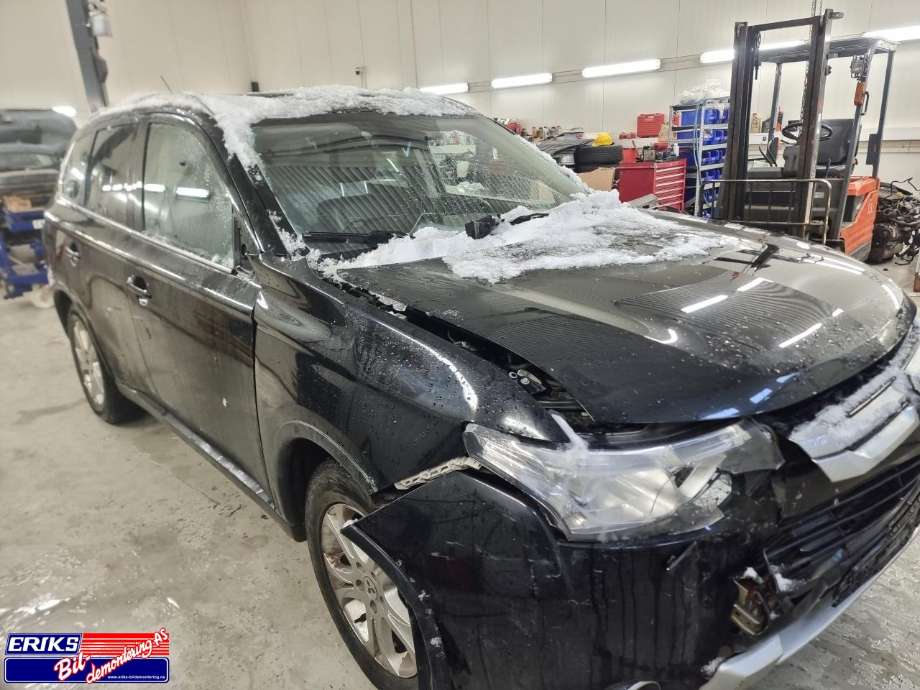Mitsubishi Outlander 2012-2015 (Type III, Fase 1) , Motorkode: 4N14, Girkassekode: 2700A330