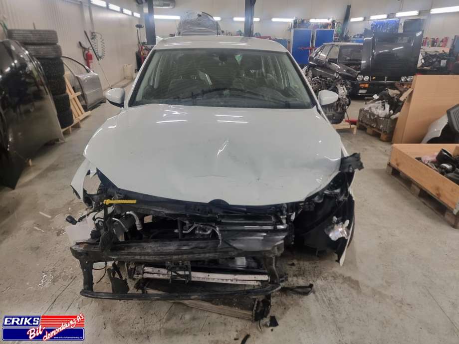 VW Polo 2014-2017 (Type V, Fase 2) , Motorkode: CHZB, Girkassekode: RFE