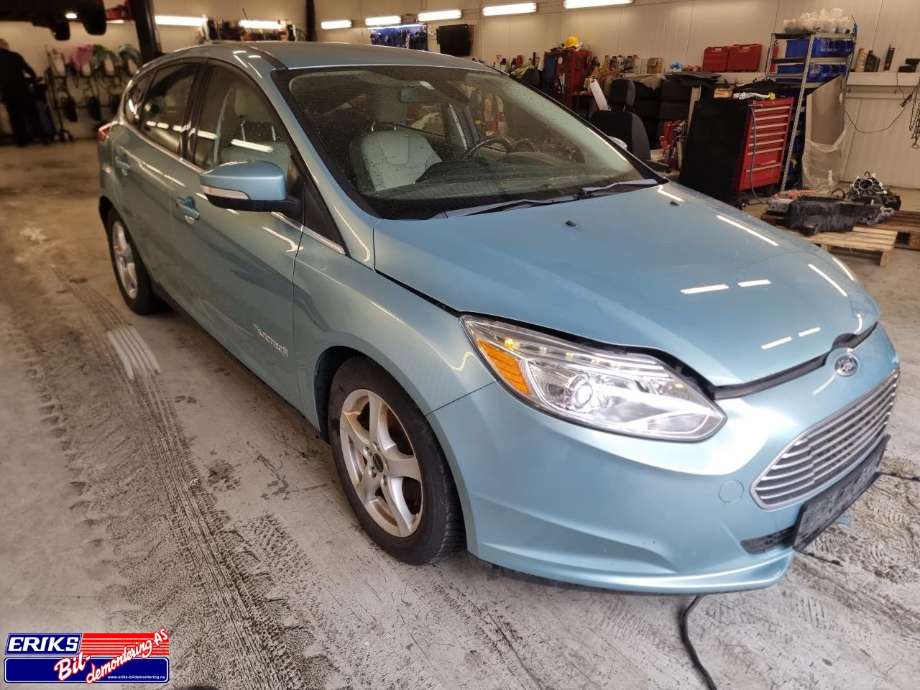 Ford Focus 2011-2014 (Type III, Fase 1) , Motorkode: , Girkassekode: