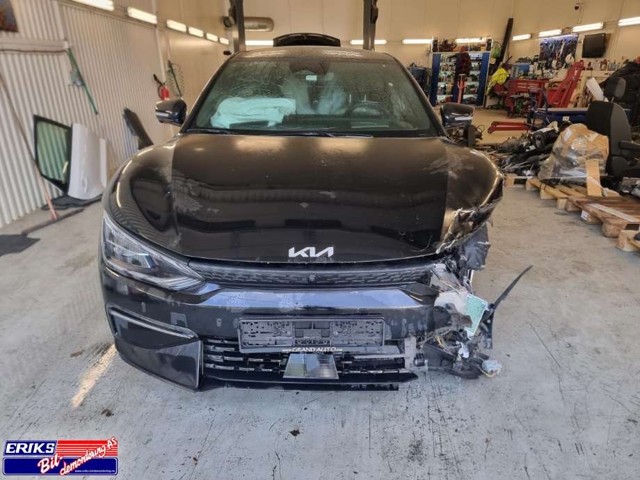 Kia EV6 2021-->> , Motorkode: EM17, Girkassekode: