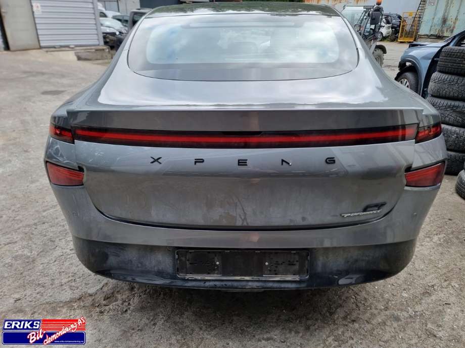 XPeng P7 2021-->> , Motorkode: TZ220XS529 OG TZ220XS701, Girkassekode: 