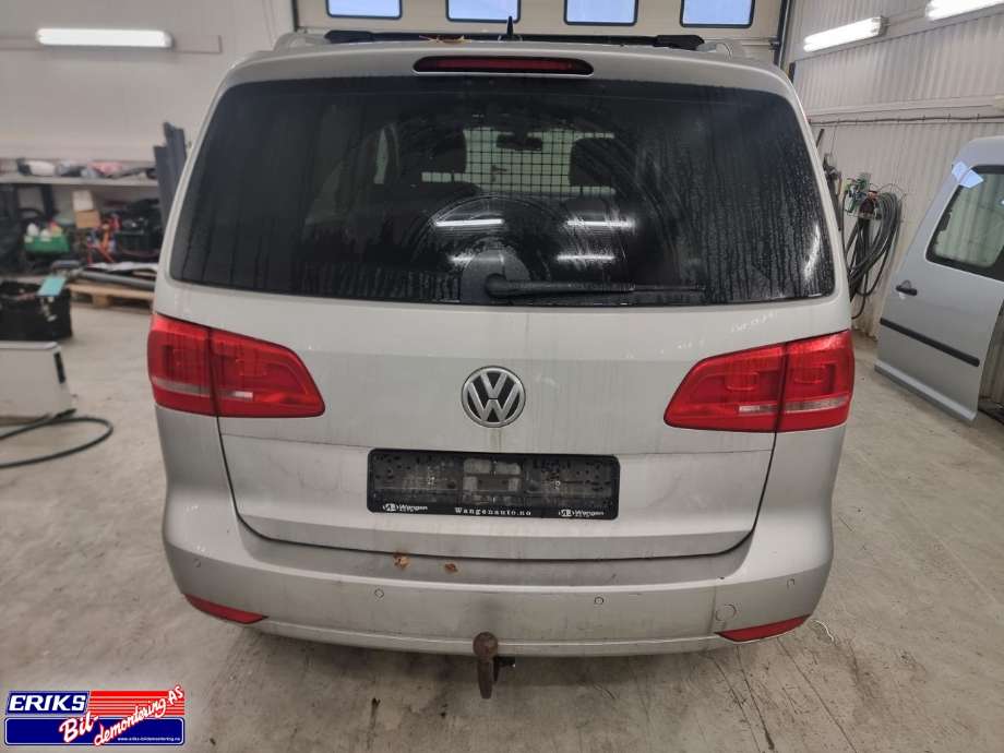 VW Touran 2010-2015 (Type I, Fase 3) , Motorkode: CFJB, Girkassekode: PQK