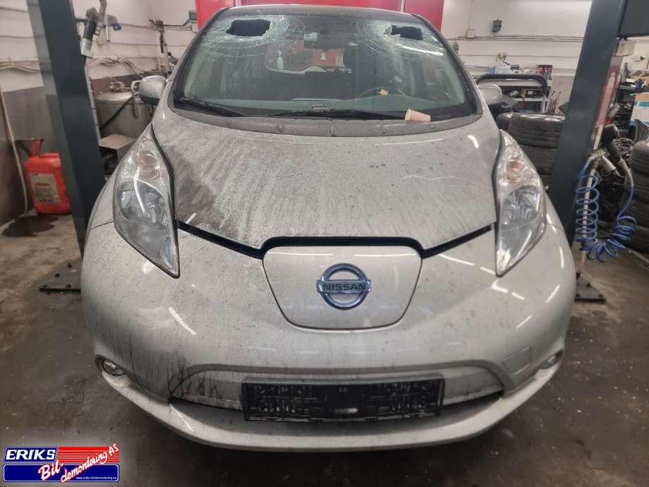Nissan Leaf 2011-2017 (Type I) , Motorkode: , Girkassekode: