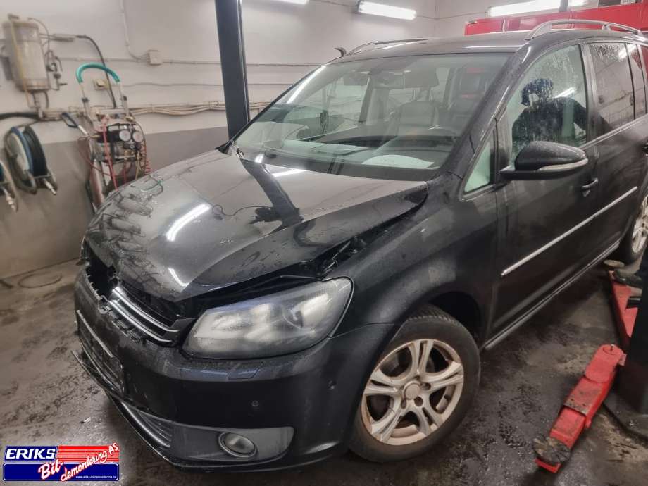 VW Touran 2010-2015 (Type I, Fase 3) , Motorkode: CAYC, Girkassekode: MLE