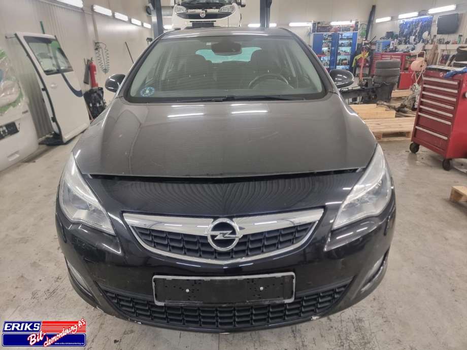 Opel Astra J 2010-2015 delebil , Motorkode: A16XER, Girkassekode: 