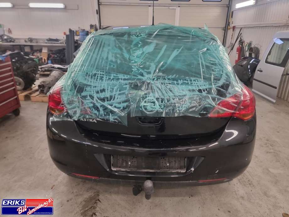 Opel Astra J 2010-2015 delebil , Motorkode: A16XER, Girkassekode: 