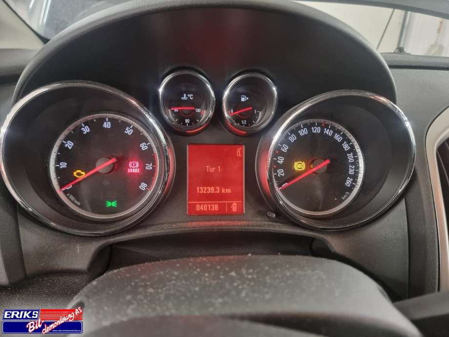 Opel Astra J 2010-2015 delebil , Motorkode: A16XER, Girkassekode: 