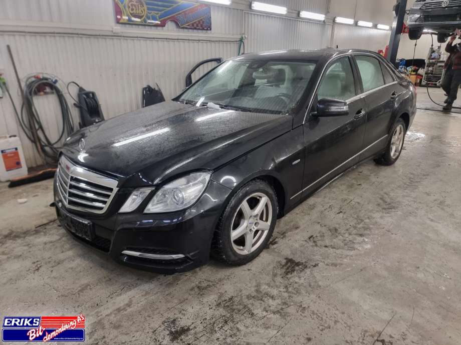 Mercedes E-Klasse 2009-2013 (Fase 1) (W212) (W212), Motorkode: OM651925, Girkassekode: A 204 270 46 07