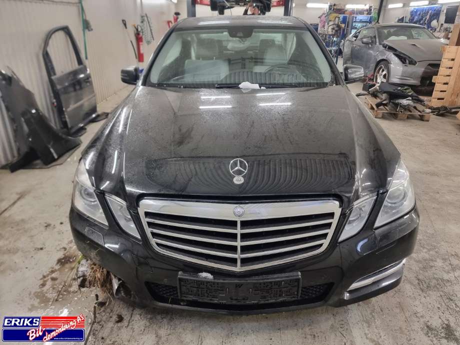 Mercedes E-Klasse 2009-2013 (Fase 1) (W212) (W212), Motorkode: OM651925, Girkassekode: A 204 270 46 07