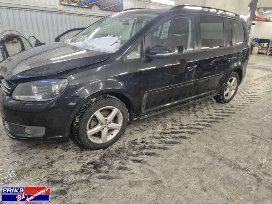 VW Touran 2010-2015 (Type I, Fase 3) , Motorkode: CAYC, Girkassekode: PKQ