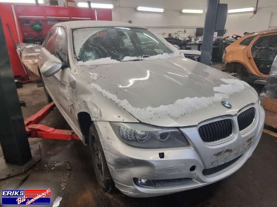 BMW 3-Serie 2005-2011 (E90/E91/E92/E93) (E90/E91/E92/E93), Motorkode: N43B16A, Girkassekode: 