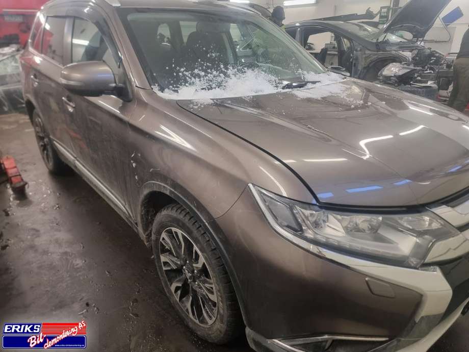 Mitsubishi Outlander 2015-->> (Type III, Fase 2) delebil , Motorkode: 4J11, Girkassekode: 