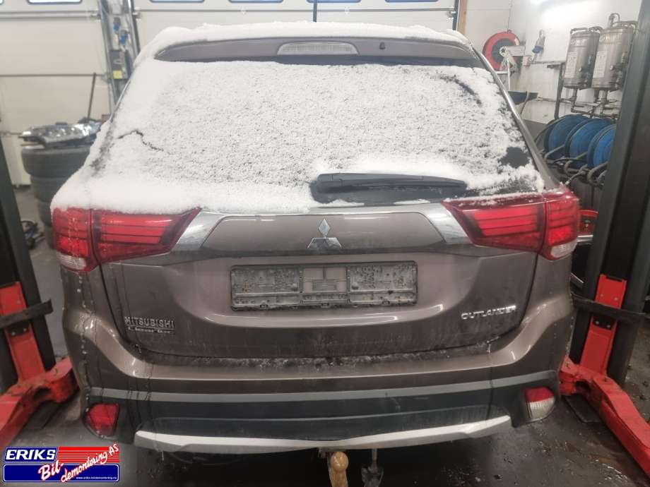 Mitsubishi Outlander 2015-->> (Type III, Fase 2) delebil , Motorkode: 4J11, Girkassekode: 