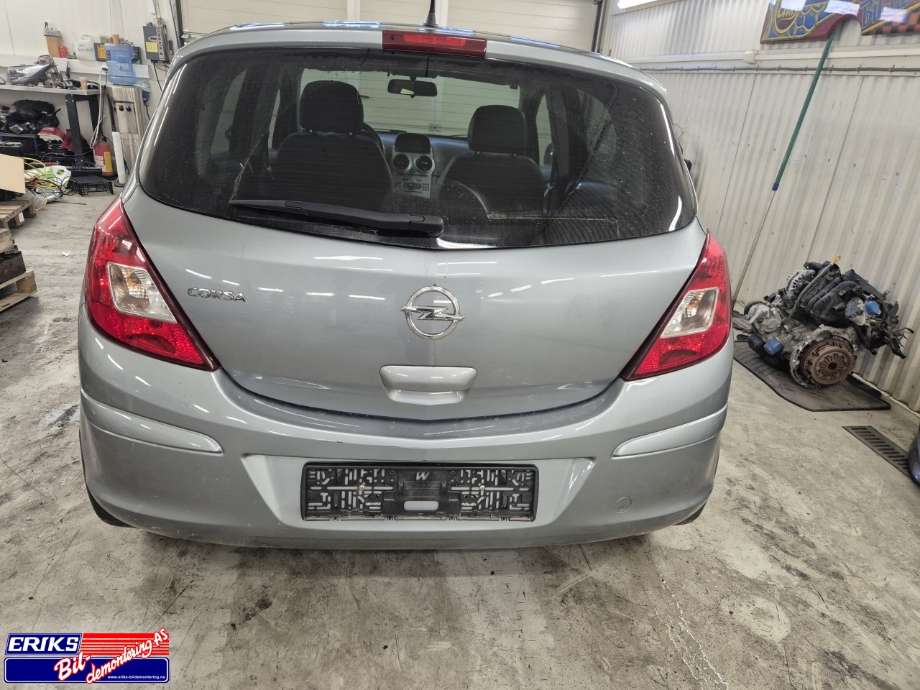 Opel Corsa D 2006-2014 , Motorkode: A14XER, Girkassekode: MC7