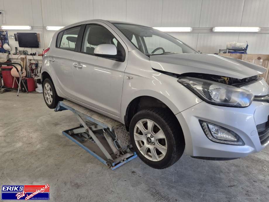 Hyundai i20 2009-2014 (Type I) delebil , Motorkode: G4LA-5H, Girkassekode: 