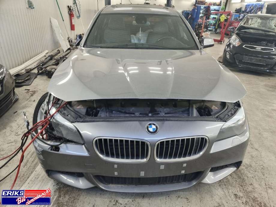 BMW 5-Serie 2010-2017 (F10/F11) (F10/F11), Motorkode: N47D20C, Girkassekode: 24 00 7 623 321