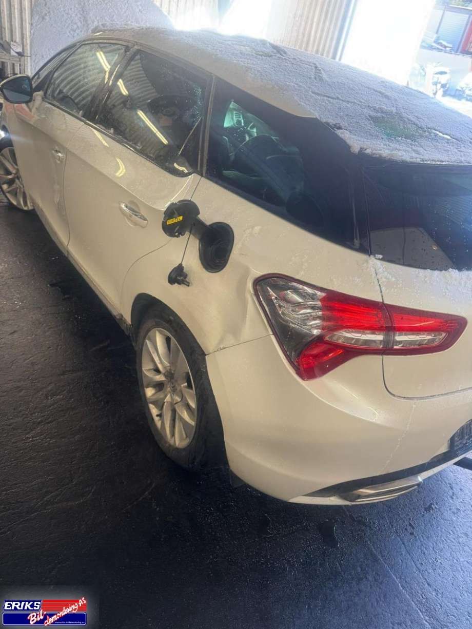 Citroën DS5 2012-2017 delebil , Motorkode: 9H05, Girkassekode: 
