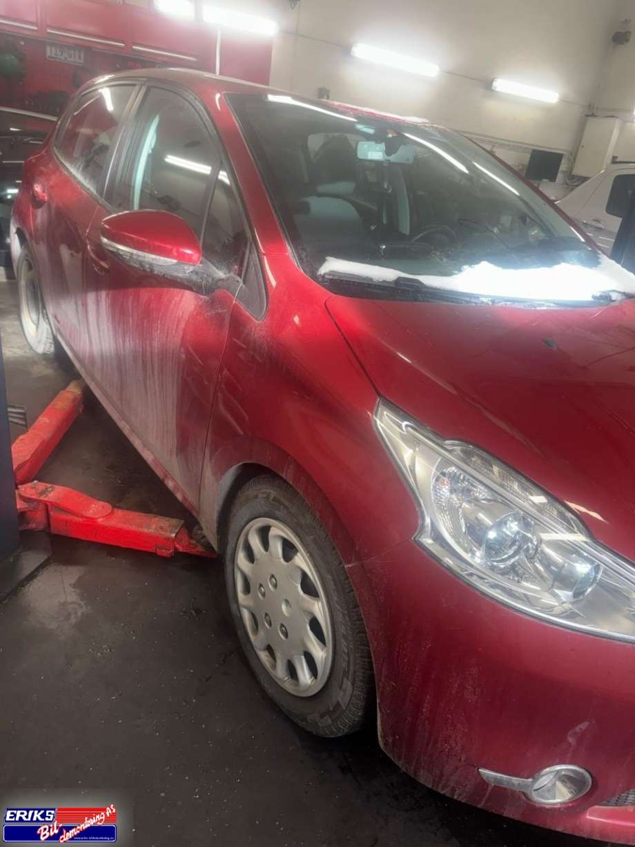 Peugeot 208 2012-2019 (Type I) delebil , Motorkode: 8H01, Girkassekode: 