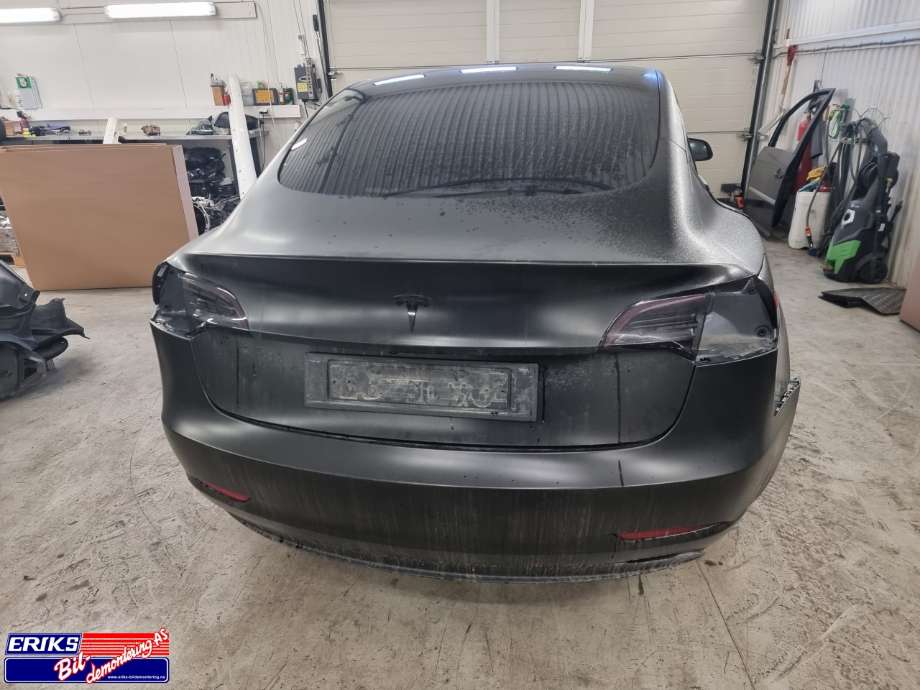 Tesla Model 3 2018-2023 (Fase 1) , Motorkode: 3D3|3D5, Girkassekode: 