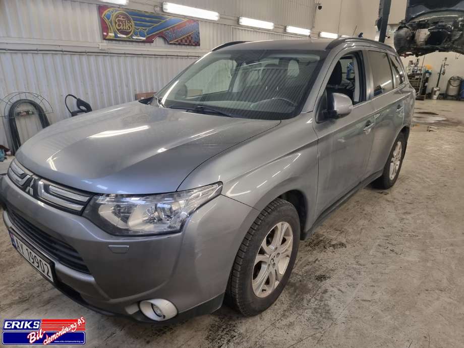 Mitsubishi Outlander 2012-2015 (Type III, Fase 1) , Motorkode: 4J11, Girkassekode: 