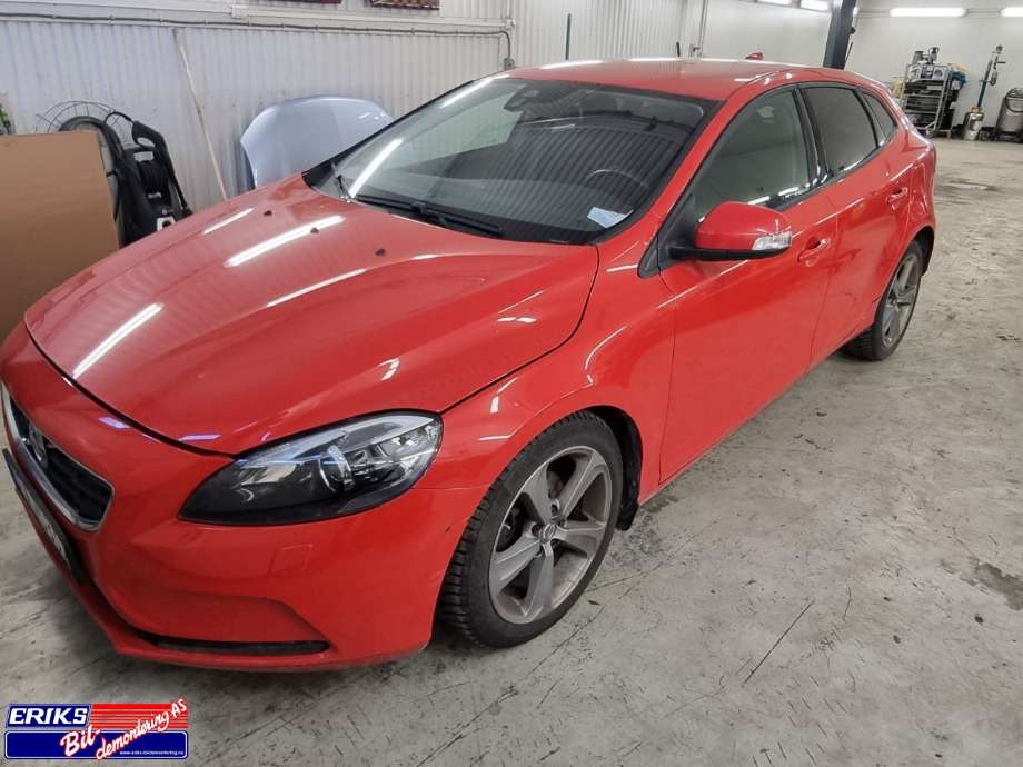 Volvo V40, 2012-2019  delebil , Motorkode: D4162T