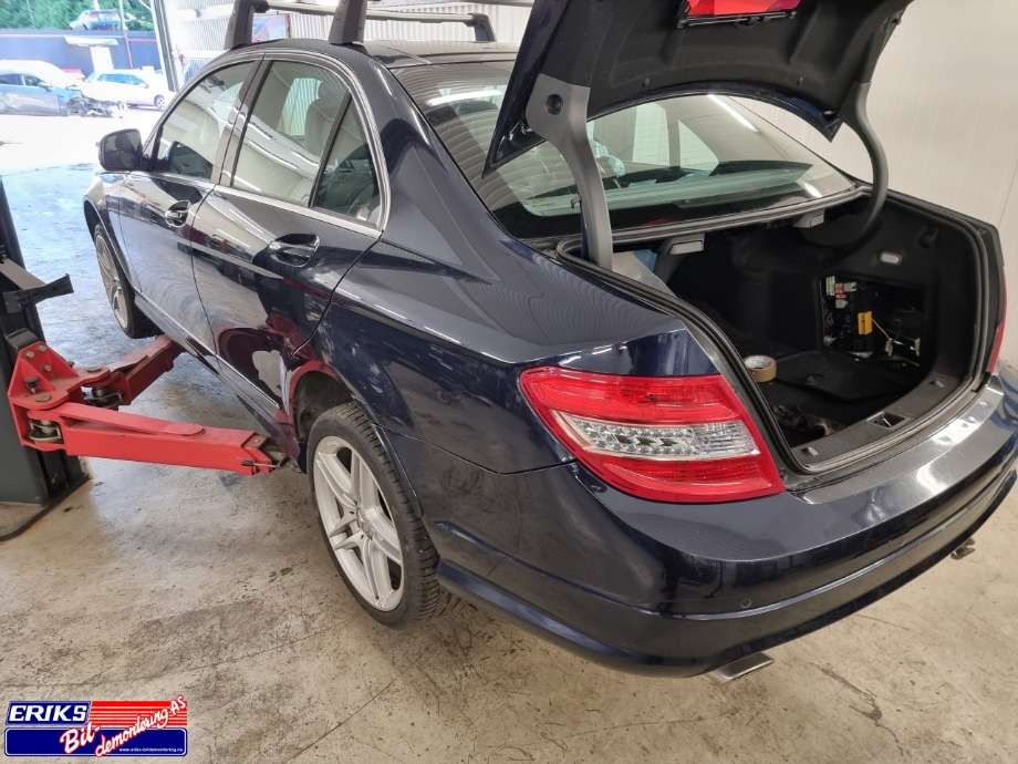 Mercedes C-Klasse 2007-2011 (Fase 1) (W204) (W204), Motorkode: 272921, Girkassekode: A 204 270 30 00